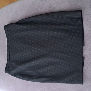 Judith and Charles black skirt